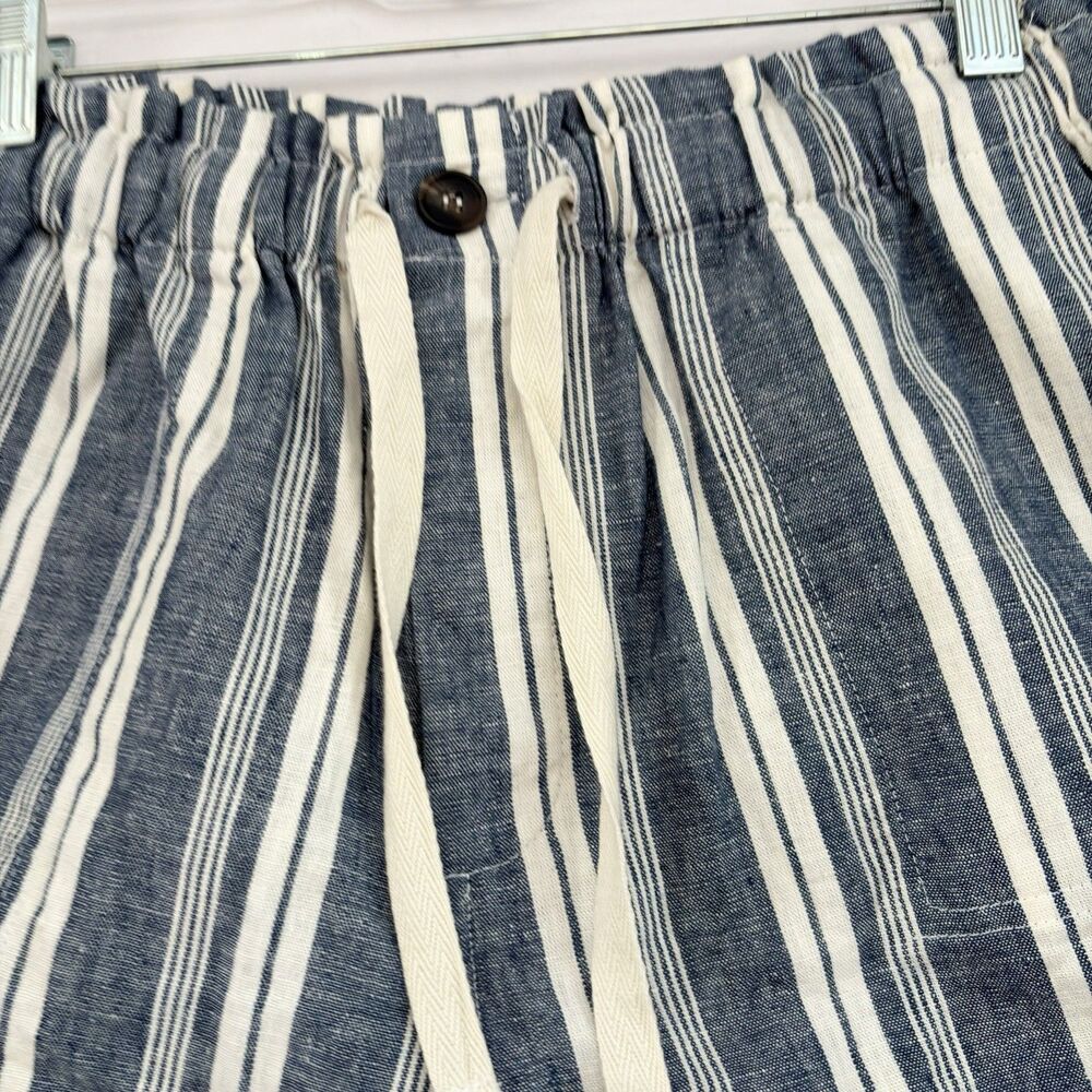 Forever 21 Womens Blue White Striped Drawstring Shorts casual travel Small - Picture 5 of 9